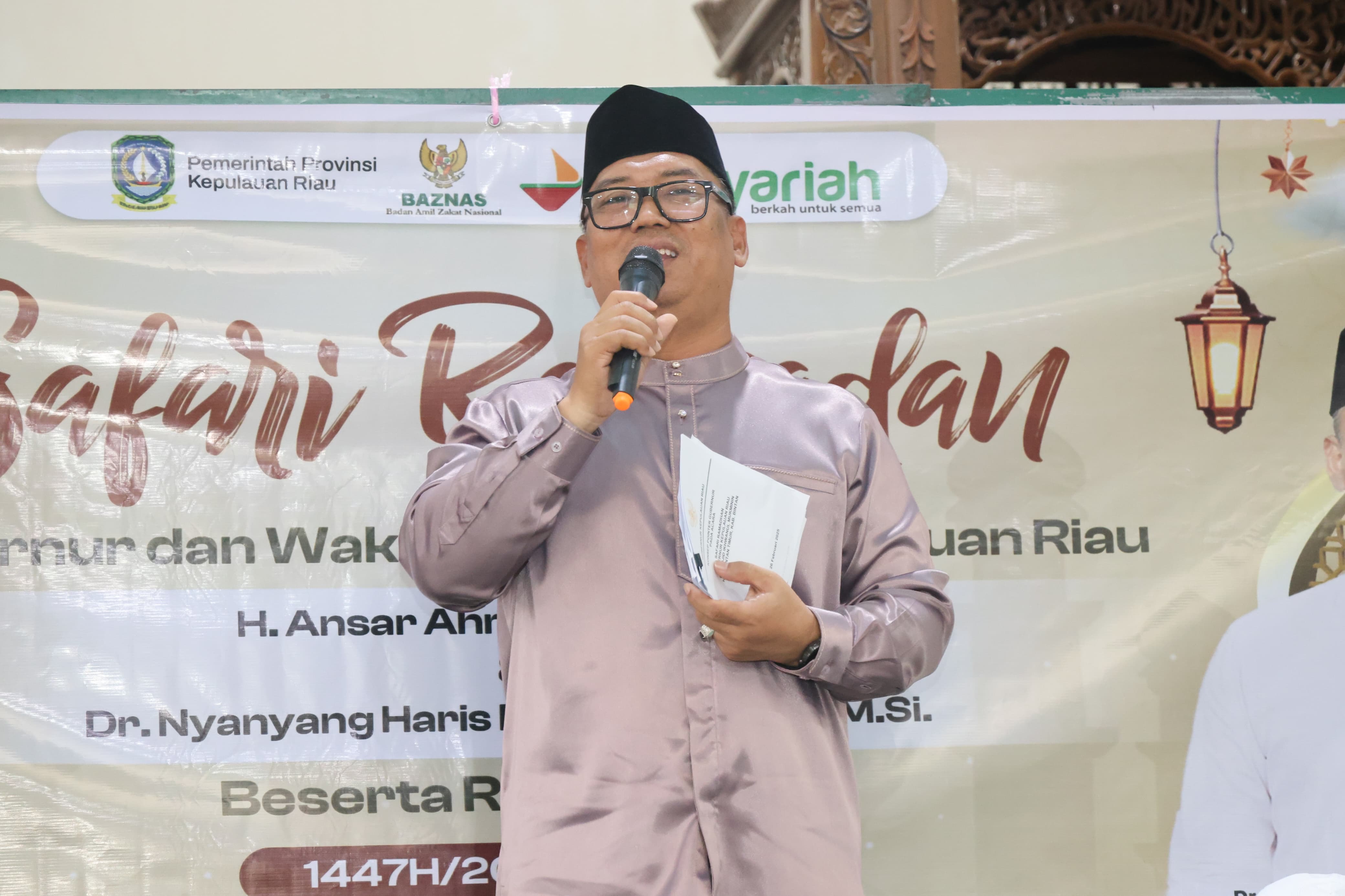 Safari Ramadan di Bintan, Wagub Nyanyang Salurkan Zakat dan Bantuan Rumah Ibadah Sebesar Rp200 Juta