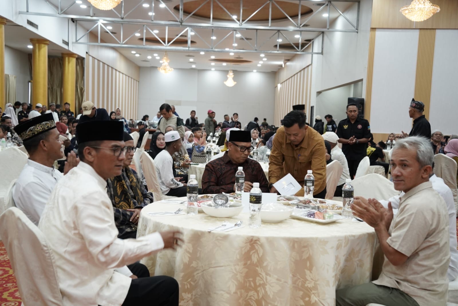 Wagub Nyanyang Buka Puasa Bersama Paguyuban Sunda se-Kota Batam