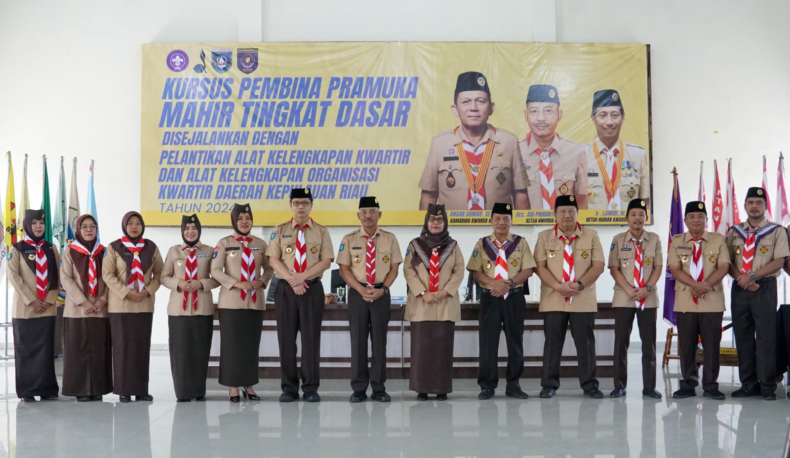 Adi Prihantara Lantik Kelengkapan Kwarda dan Buka KMD 2024