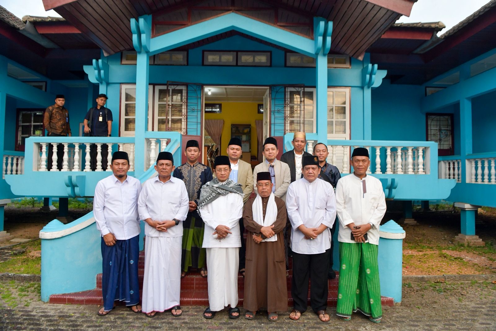 Didampingi Gubernur Kepri, Menag RI Safari Subuh di Masjid Penyengat dan Silaturahmi dengan Pegawai Kemenag Kepri