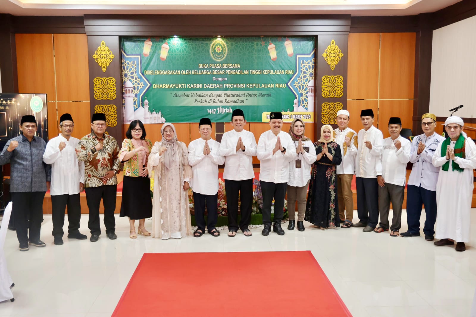 Gubernur Ansar Hadiri Buka Puasa Bersama Keluarga Besar Pengadilan Tinggi Kepri, Perkuat Silaturahmi Bangun Daerah