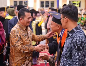 Gubernur Ansar Hadiri Sidang Terbuka Senat Universitas Maritim Raja Ali Haji Yang Ke-22