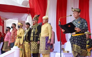 Gubernur Ansar Bertindak Sebagai Inspektur Upacara Sumpah Pemuda