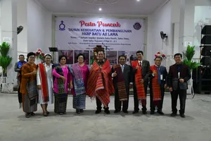 Gubernur Ansar Hadiri Pesta Orientasi Pelayanan HKBP 2022