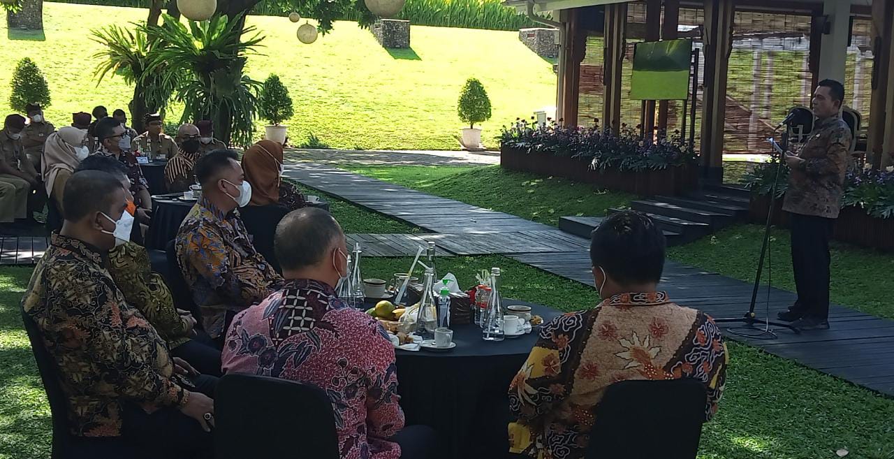 Gubernur Ansar Boyong Bupati Se-Kepri Lihat Mall Pelayanan Publik di Banyuwangi 
