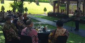Gubernur Ansar Boyong Bupati Se-Kepri Lihat Mall Pelayanan Publik di Banyuwangi 