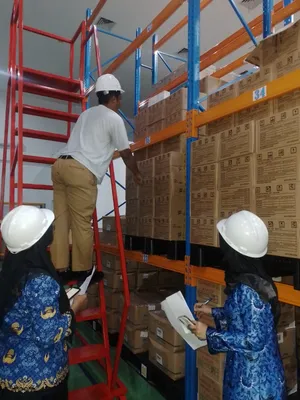 Pelaksanaan Stok Opname pada UPTD Instalasi Farmasi Dinas Kesehatan Provinsi Kepulauan Riau