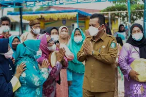 Gubernur Resmikan Pengoperasian Genset &amp; Jaringan Listrik Tiga Pulau di Batam