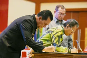 Gubernur Ansar dan Pimpinan DPRD Kepri Tandatangani Nota Kesepakatan KUPA-PPAS Perubahan APBD 2024