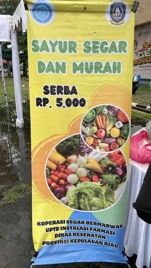 Partisipasi Koprasi Segak Bermawah UPTD Instalasi Farmasi Dinas Kesehatan Provinsi Kepulauan Riau berpartisipasi dalam Bazar Pangan Murah... Serba 5000
