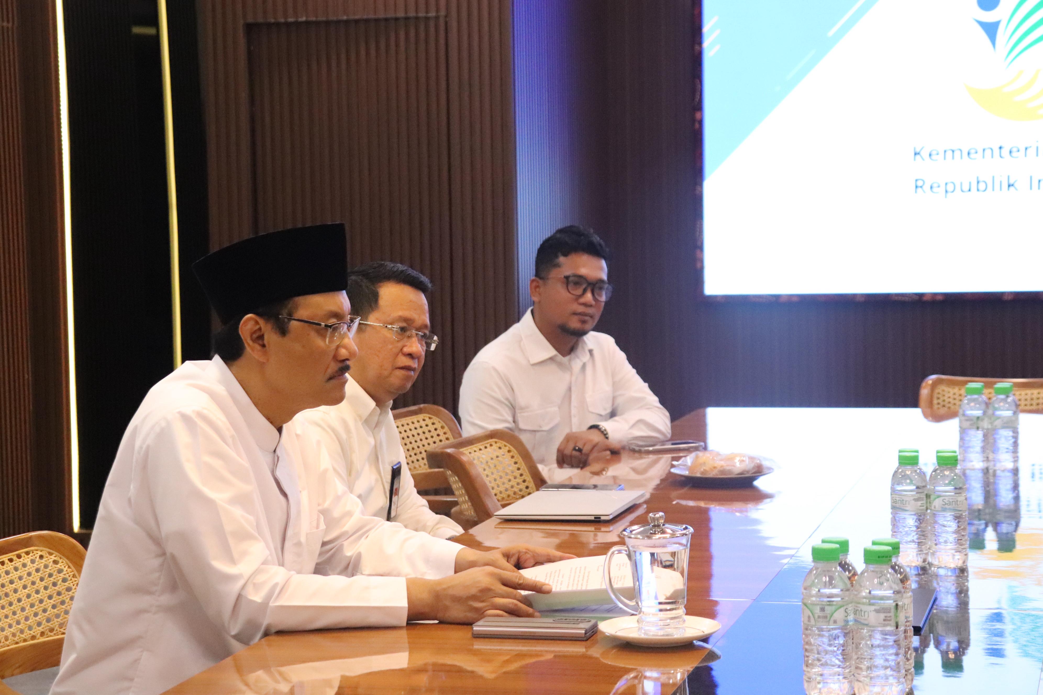 Gubernur Ansar–Mensos Bahas Strategi Besar Kesejahteraan Kepri, Sekolah Rakyat hingga Perlindungan Sosial Jadi Prioritas
