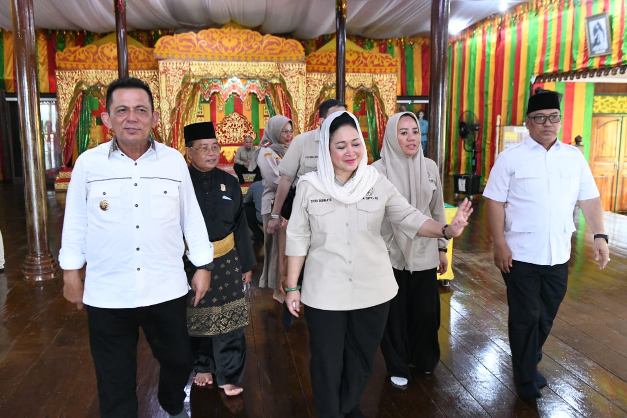 Titiek Soeharto Jelajahi Budaya Melayu hingga Tinjau Fasilitas Peternakan Modern di Kepri