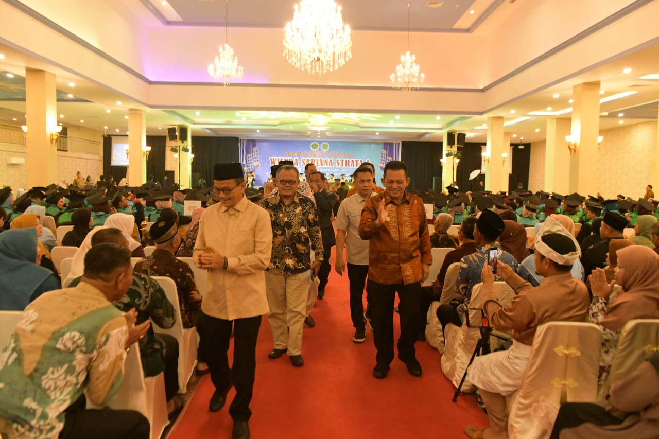 Gubernur Ansar Tegaskan SDM Adaptif sebagai Kunci di Era Society 5.0 pada Wisuda STAIN SAR Kepri