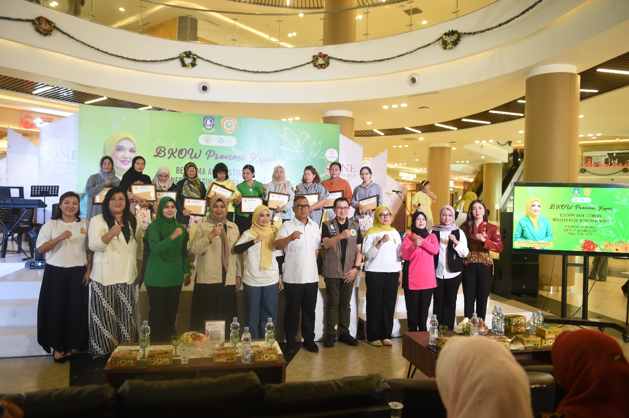 Wagub Nyanyang Hadiri Bakti Sosial Anak Berkebutuhan Khusus di One Batam Mall
