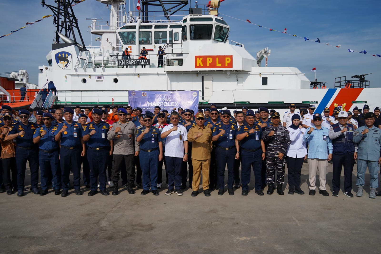 Wagub Nyanyang Pimpin Apel Gelar Pasukan National Marpolex 2025
