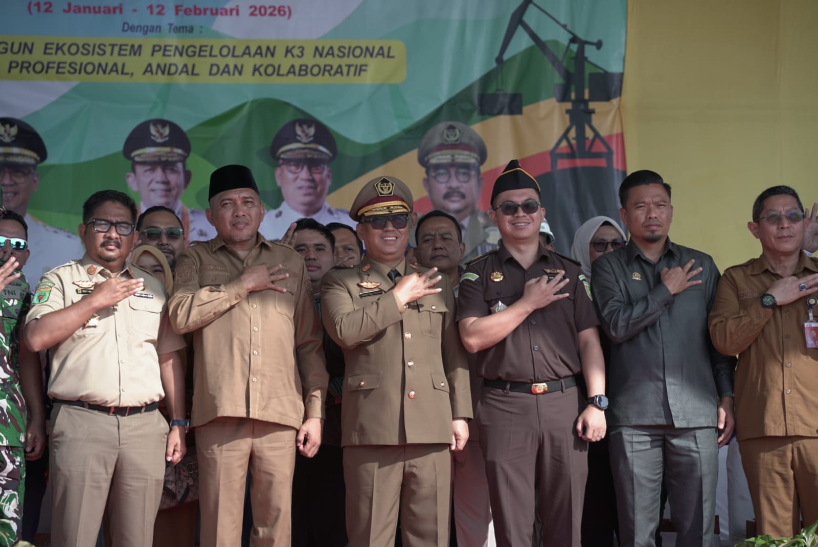 Pimpin Apel Bulan K3 Nasional di Karimun, Wagub Nyanyang Ajak Bersama Terus Lindungi Pekerja