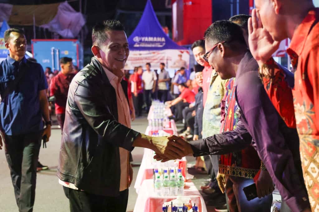 Hadiri Festival Moon Cake, Ansar Tekankan Pentingnya Solidaritas Masyarakat Kepri