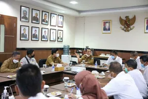 Setelah Ninjau Kondisi Listrik di Beberapa Pulau, Gubernur ke Kantor PLN Tanjungpinang