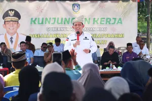 Gubernur Ansar Wacanakan Penggratisan SPP SMA Swasta dan MAN