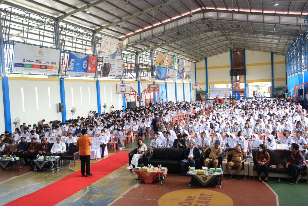 Gubernur Ansar Buka Acara Pencegahan Radikalisme dan Terorisme di Kalangan Pelajar SMA/SMK Batam