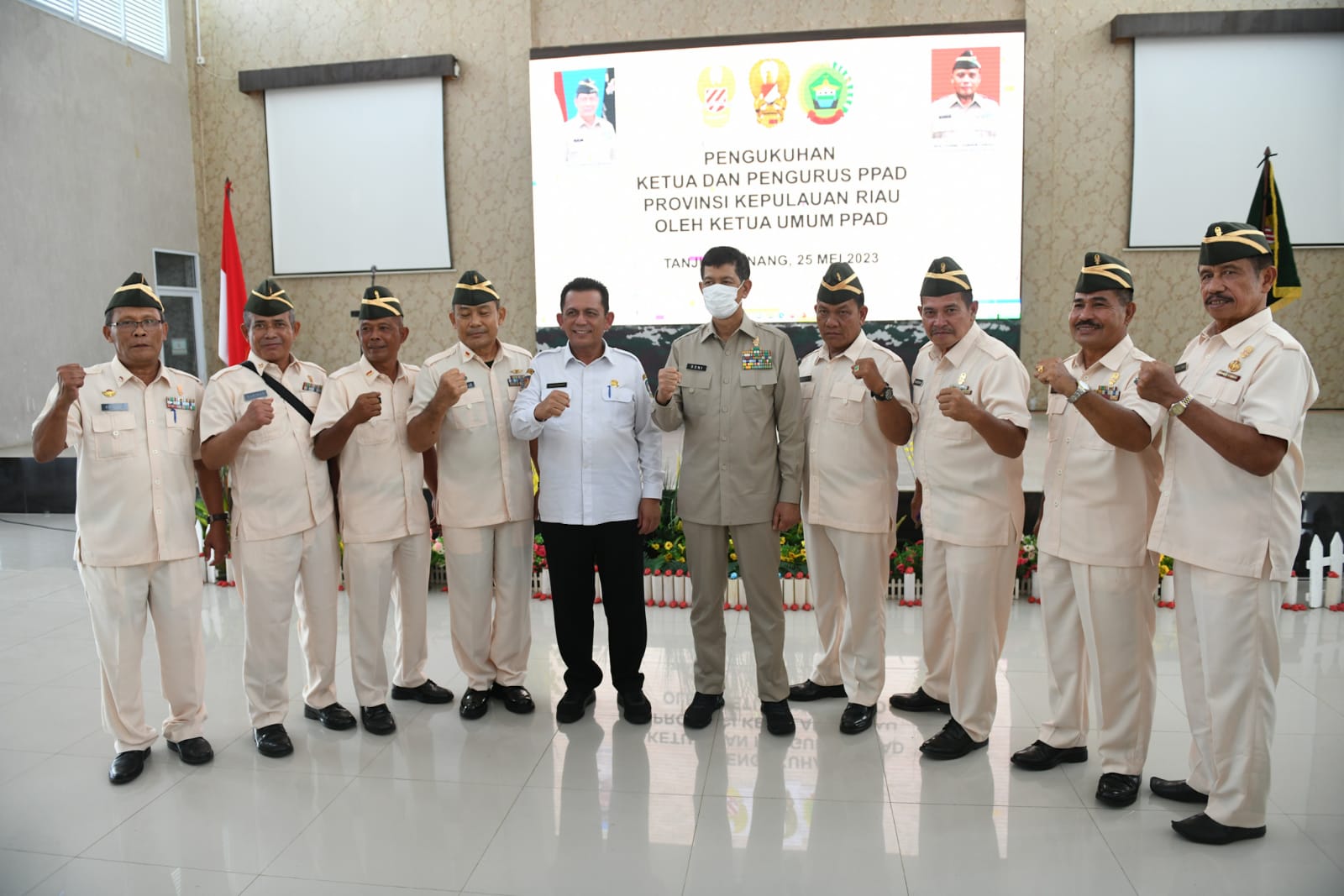 Gubernur Ansar Hadiri Pengukuhan Ketua dan Pengurus PPAD Kepri