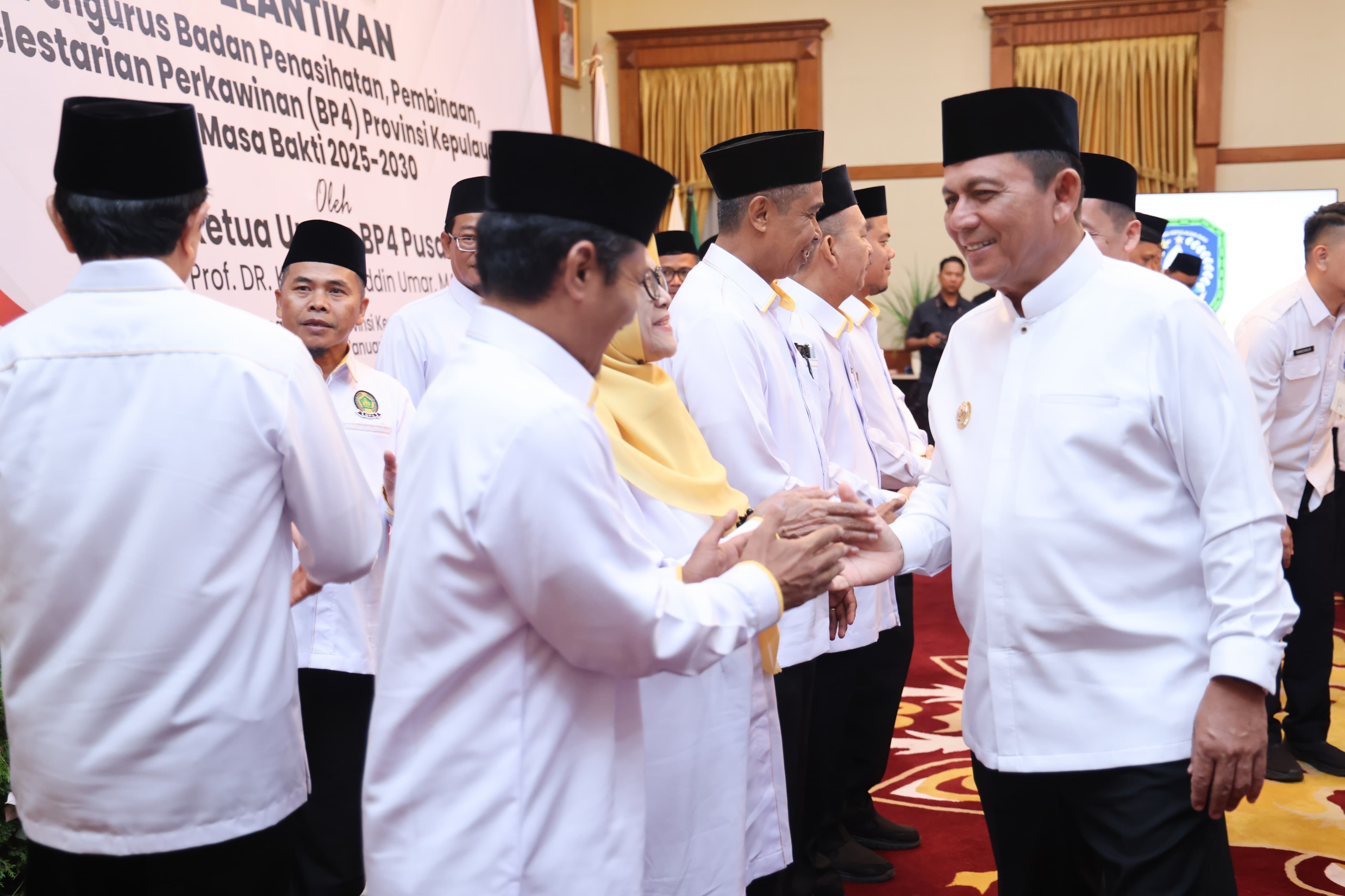 Menteri Agama RI Lantik Pengurus BP4 Kepri 2025–2030, Gubernur Ansar Tegaskan Penguatan Ketahanan Keluarga