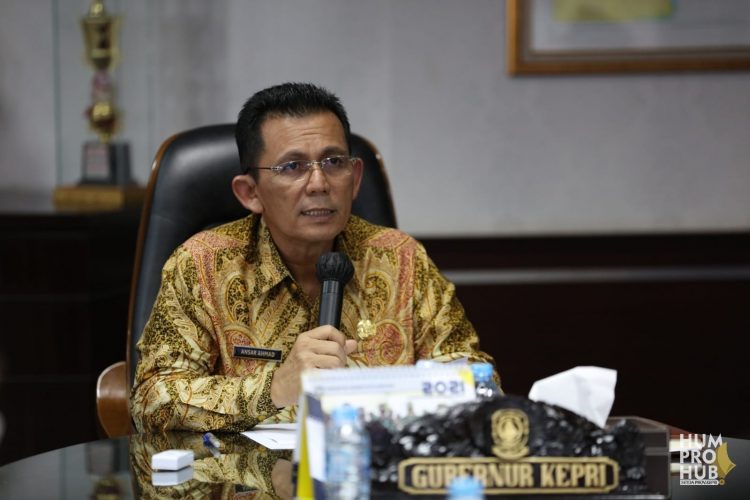 Gubernur Ansar Pimpin Rapat Evaluasi Vaksinasi Covid-19 se-Kepri