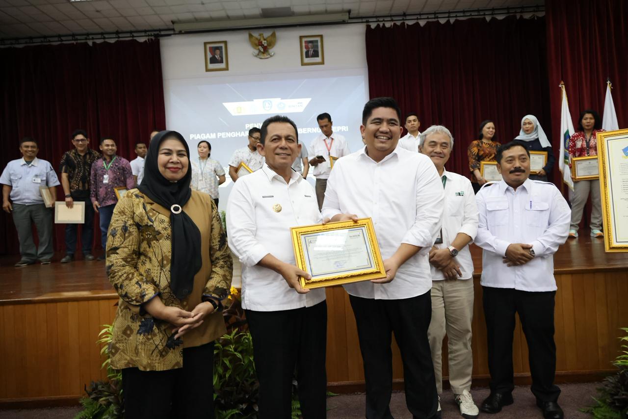 Gubernur Ansar Apresiasi Gerakan “Tanjak Lobam” sebagai Inovasi Bapenda Kepri Dorong Kemandirian Fiskal Daerah