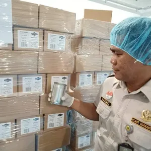 Kepri Eskpor Madu Liar dan Santan