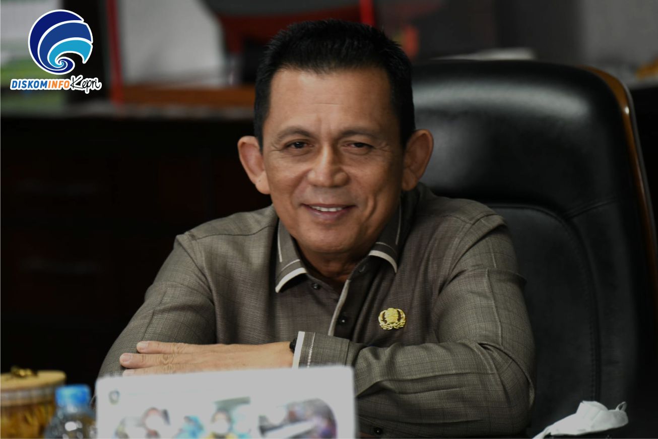 Gubernur Ansar Instruksikan Serius Kabupaten/Kota Untuk Percepat Vaksinasi Booster