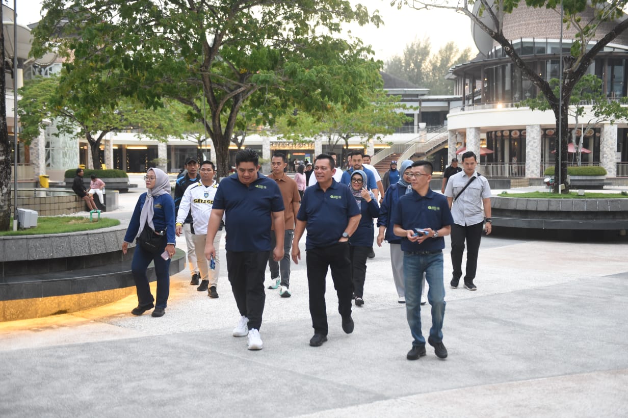 Gubernur Ansar Ahmad Lepas 3.000 Pelari dari 16 Negara di Mandiri Bintan Marathon 2025