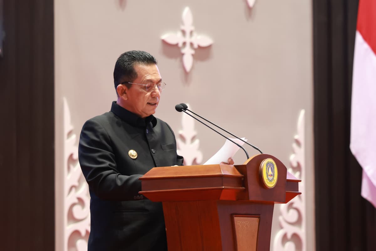 Gubernur Kepri Sampaikan Rancangan Perubahan KUA dan PPAS 2025 dalam Rapat Paripurna DPRD