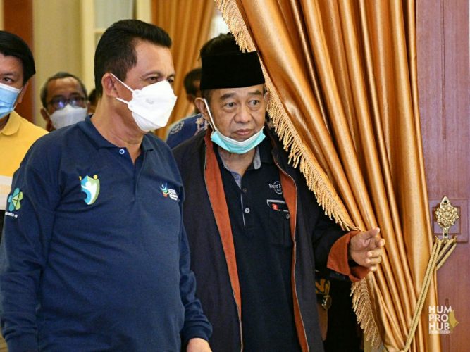 Gubernur Ansar Terima Kunjungan Anggota V BPK RI di Gedung Daerah