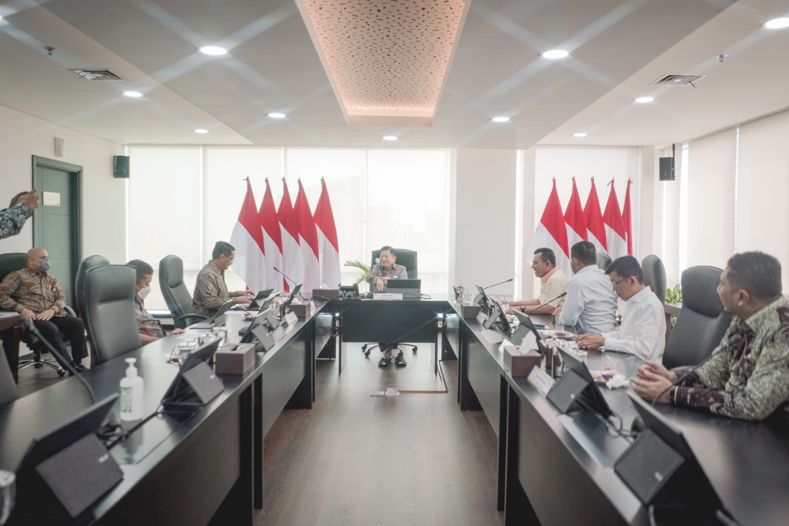 Proyek Jalan Lintas Barat Lanjutan Mendapat Lampu Hijau dari Pemerintah Pusat