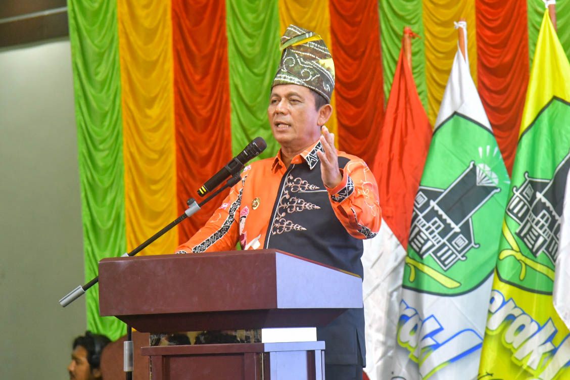 Hadiri Pelantikan KBB Banjar, Ansar Ahmad Ajak Bersama Membangun Kepri