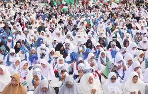 Membasuh Luka Palestina, Gubernur Kepri &  Ribuan Masyarakat Berdoa dan Bersholawat Bersama