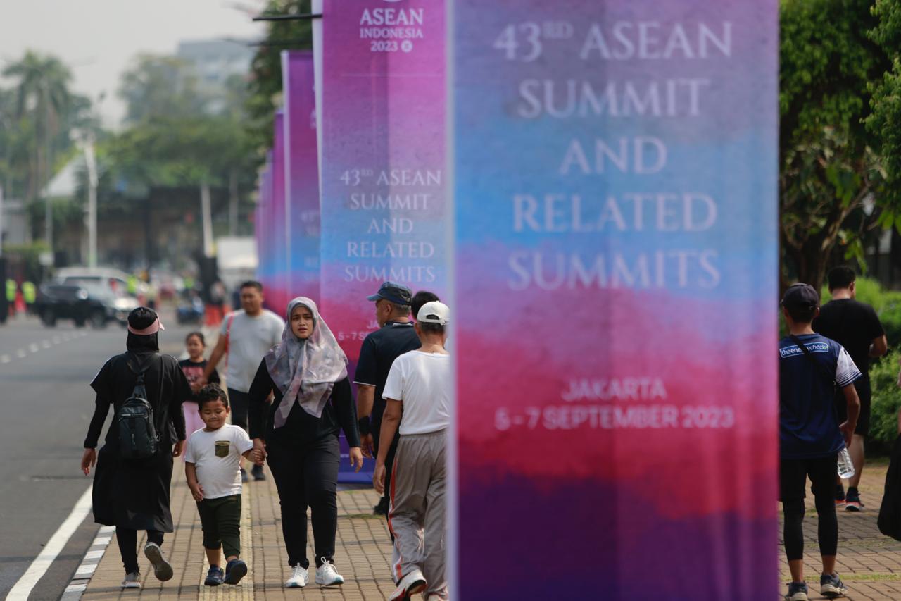 Antusias! Warga Jakarta Berharap KTT ke-43 ASEAN Dorong Pertumbuhan Ekonomi