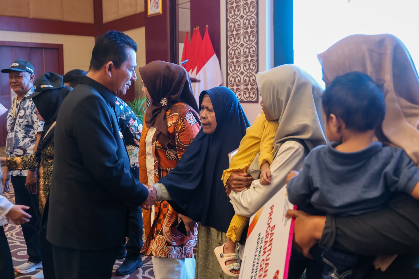 Harganas ke-32, Ansar Ahmad Ajak Warga Kepri Kembali Eratkan Keluarga