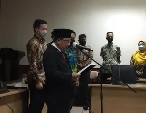 PELANTIKAN SATU PEJABAT STRUKTURAL DAN 79 PEJABAT FUNGSIONAL OLEH SEKDA KEPRI