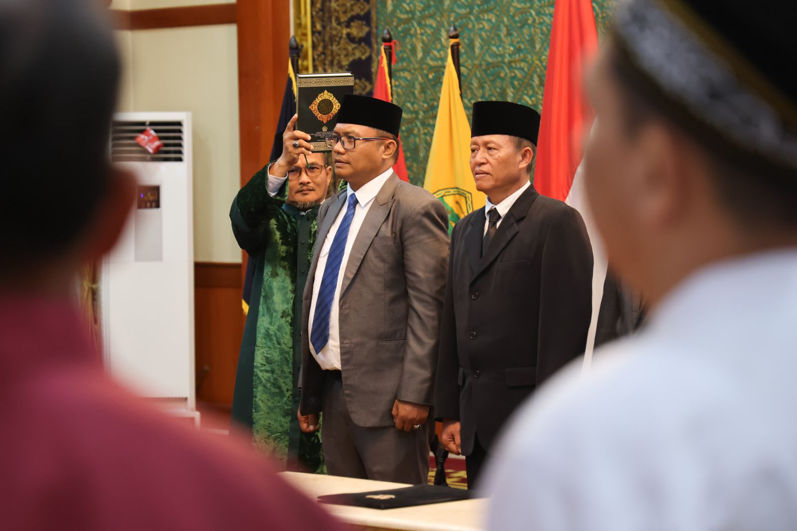 Wagub Nyanyang Lantik Anggota KPID Kepri Periode 2025–2028