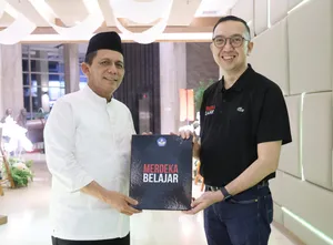 Gubernur Ansar Bertemu Dirjen Pauddikdasmen Kemendikbudristek RI
