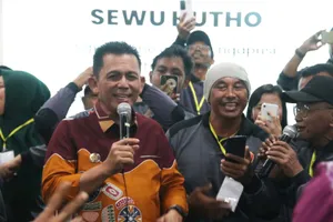 Gubernur Ansar Dorong Satlinmas Jadi Garda Terdepan Jaga Ketertiban Pemilukada 2024