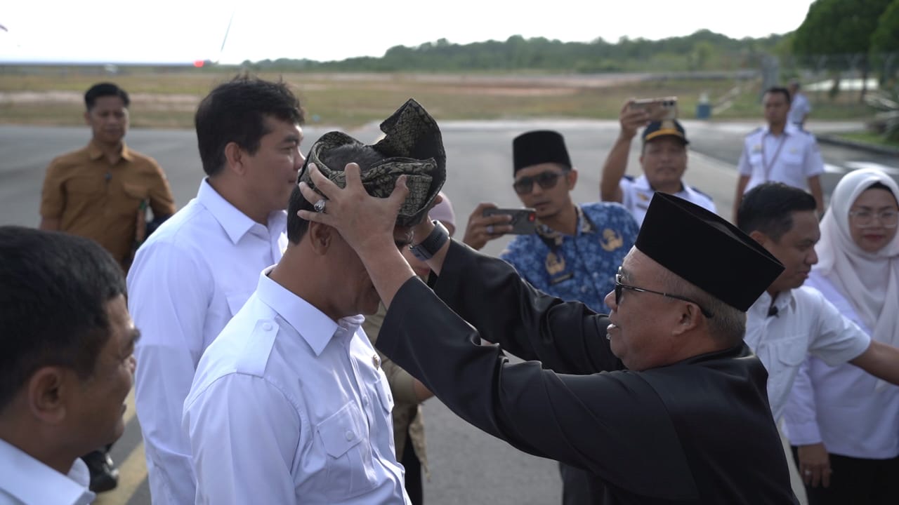 Wagub Nyanyang Dampingi Mentan Amran Sidak Hasil Penegahan Kanwil BC Tanjungbalai Karimun
