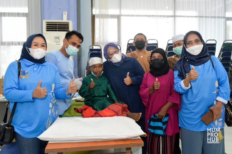 Sempena Hari Bhakti BP Batam, Wagub Marlin Buka Sunatan Massal PIKORI