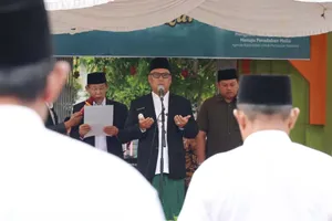 Pimpin Upacara Hari Santri 2025 di PWNU, Wagub Nyanyang Ajak Santri Kepri Jadi Penggerak Peradaban Dunia