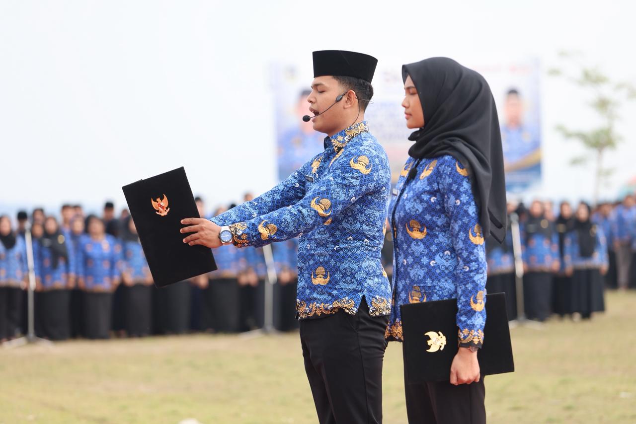 Wagub Nyanyang Pimpin Upacara HUT ke-54 KORPRI: Tegaskan Profesionalisme ASN di Era Transformasi Digital