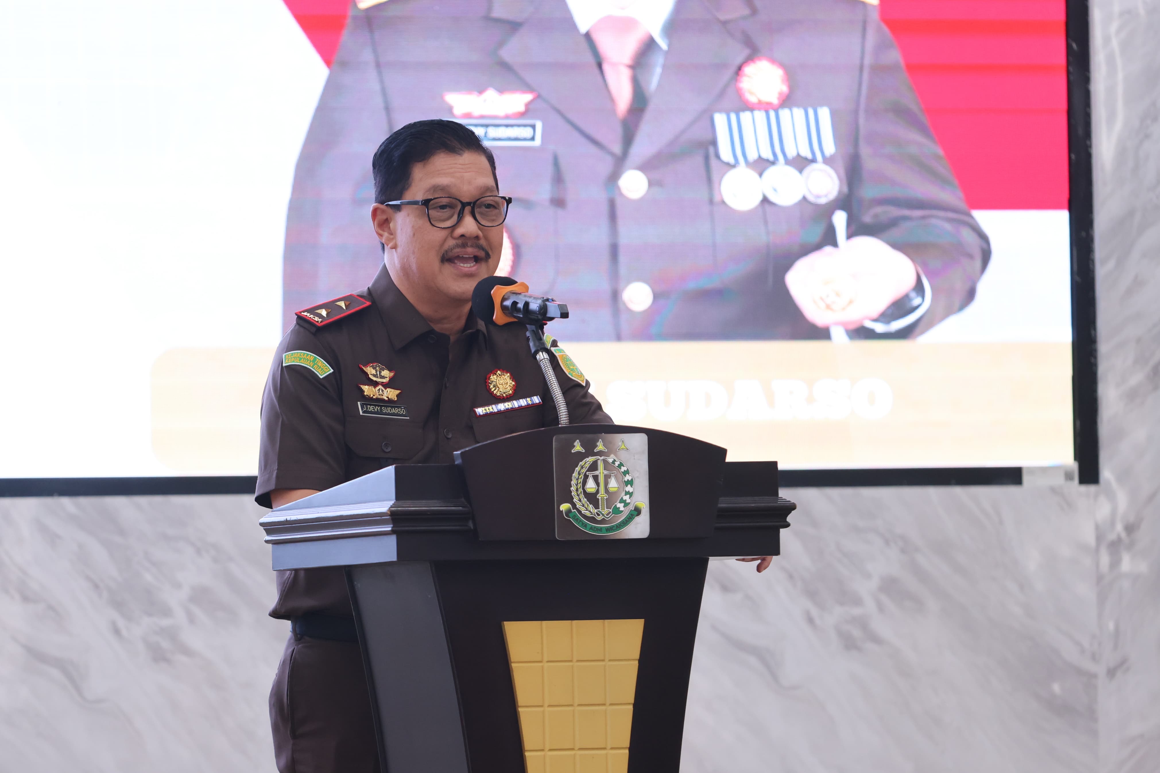 Pemprov dan Kejati Kepri Teken Nota Kesepahaman Pidana Kerja Sosial: Dorong Pemidanaan Lebih Humanis