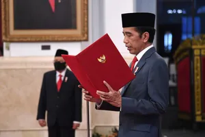 Presiden Jokowi Lantik Isdianto Sebagai Gubernur Kepulauan Riau