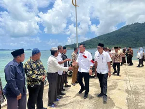 Ansar Kunker ke Natuna, Pembangunan Infrastruktur dan Bantuan Sosial Direalisasikan Hingga Pulau Tiga