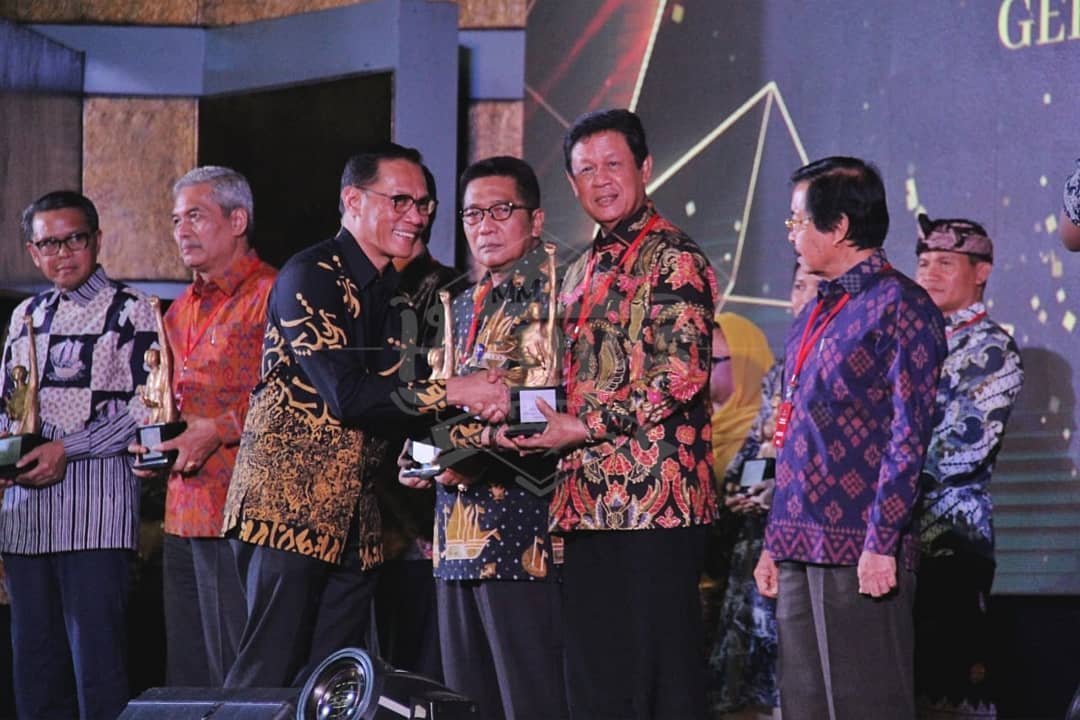 Kepri Terima Anugerah Revolusi Mental